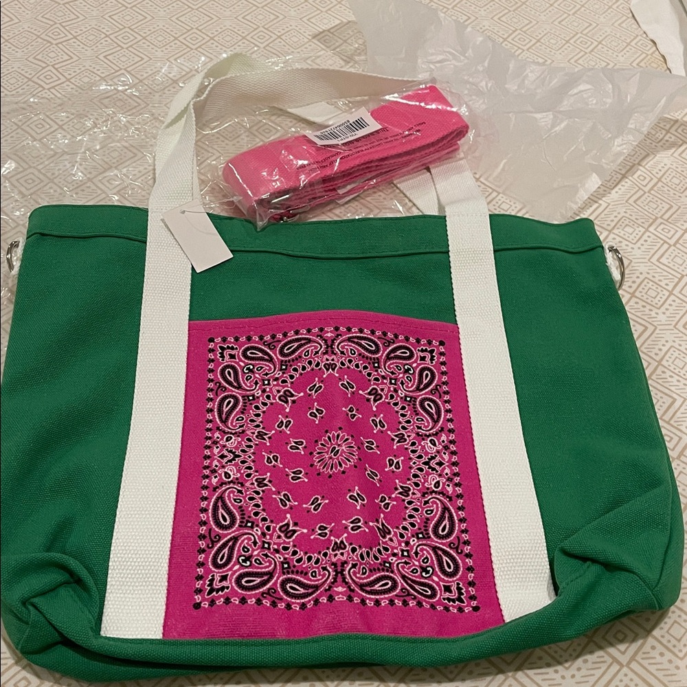 La Mer Green Tote with Pink Bandana Accent